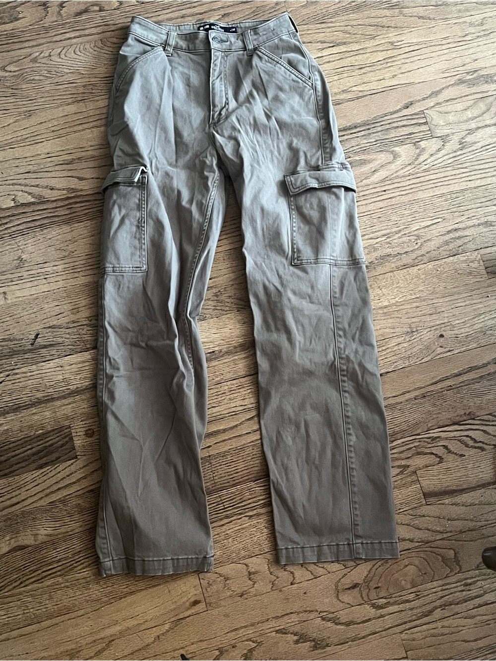 Hollister Green Ultra High-Rise Dad Pant